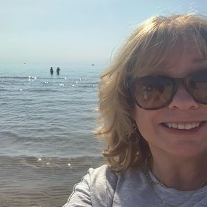 Meet your Posher, Cindy